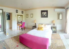 1AA Wilhelmina Luxury Suites 2