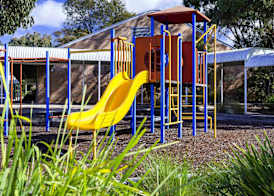 ibis Styles Canberra Eagle Hawk 3