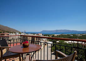 Kaliviani Traditional Hotel 4