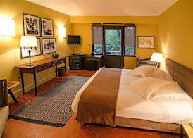 Hotel****Spa & Restaurant Cantemerle 3