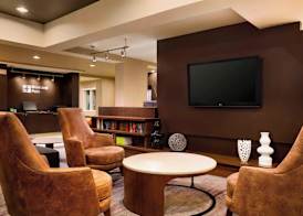 Courtyard by Marriott Champaign 2