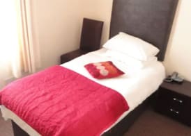 Sandyford Hotel 5
