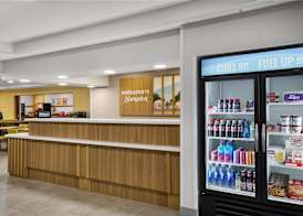 Hampton Inn Janesville 4