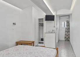 Stavros Beachfront Domes by Booking Kottas 5