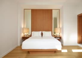 Mandola Rosa, A Resort to Live 3
