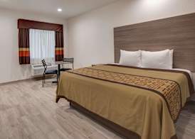 SureStay by Best Western Baytown 5