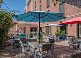 Hampton Inn Wilmington-University Area/Smith Creek Station 5