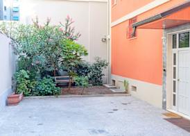 Hostmate - Milano - Vespri Siciliani 2