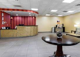 Quality Inn & Suites Charleston - Civic Center 4