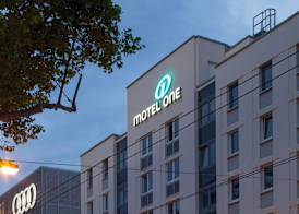 Motel One Frankfurt-East Side 4