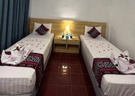 Seaside Hotel 4