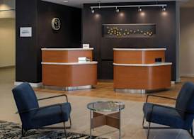 Courtyard by Marriott Houston City Place 2