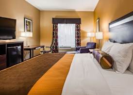 Best Western Plus Kenedy Inn 3