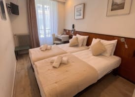 Azurene Royal Hotel 4