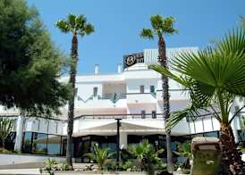 Hyencos Hotel Calos 2