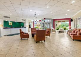 Quality Inn Roanoke Airport 2