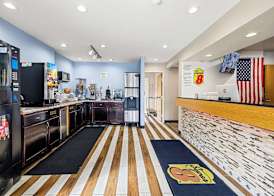 Super 8 by Wyndham Pittsburgh/Monroeville 3