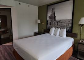 Super 8 by Wyndham Austin North/University Area 3