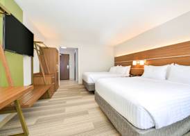 Holiday Inn Express & Suites SALEM by IHG 2