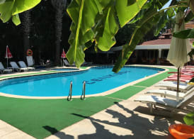 Cenk Bey Hotel 2