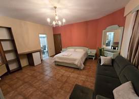 Olivet Hotel 4