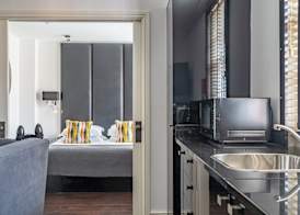 Strozzi Palace Suites by Mansley 5