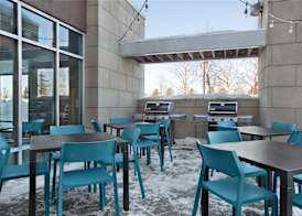 Home2 Suites by Hilton Anchorage/Midtown 3