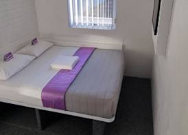 Check Inn Hotel 3