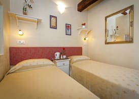 Guest house SOTTO I VOLTI Centro Storico 4