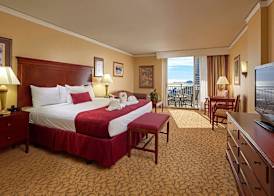 THE PLAZA BEACH RESORT & SPA 4