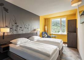 Hwest Hotel 5