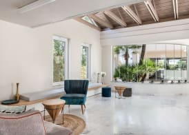 Forum Suites 4