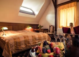 LH Hotel Gold 3