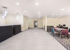 La Quinta by Wyndham Rome 2