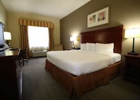 Seffner Inn and Suits 4