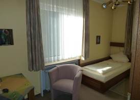 Edelstein-Hotel 4