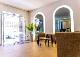Hotel Les Ambassadeurs 5