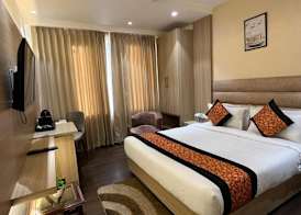 Hotel RRV with Free Parking 5