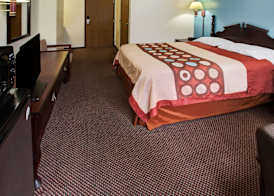 Super 8 by Wyndham Heath/Newark 4