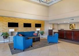 Comfort Inn & Suites Huntington Beach 3