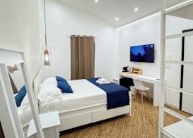 Giandra Rooms and Garden 5