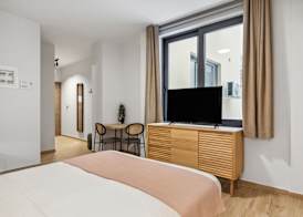 Limehome Athens Solonos City Center 2