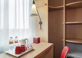 ibis Yogyakarta Adi Sucipto 4
