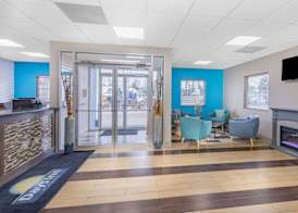 Days Inn by Wyndham Fredericksburg North 5