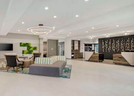 Best Western Plus Winter Haven Inn & Suites 2