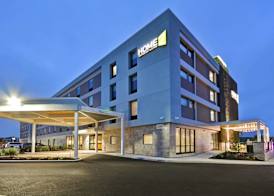 Home2 Suites By Hilton Portland Airport 5