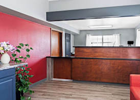 Econo Lodge Kennett 2