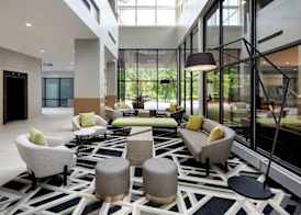 Embassy Suites by Hilton Atlanta-Perimeter Center 4