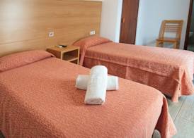 Hostal Montaña 5