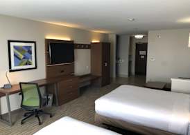 Holiday Inn Express & Suites ARLINGTON (I-20-PARKS MALL) by IHG 4
